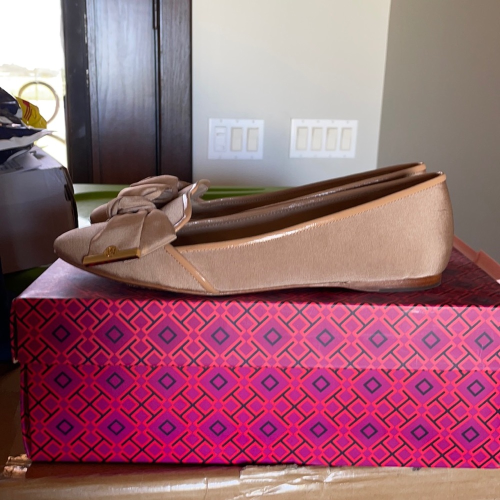 Tory Burch flats